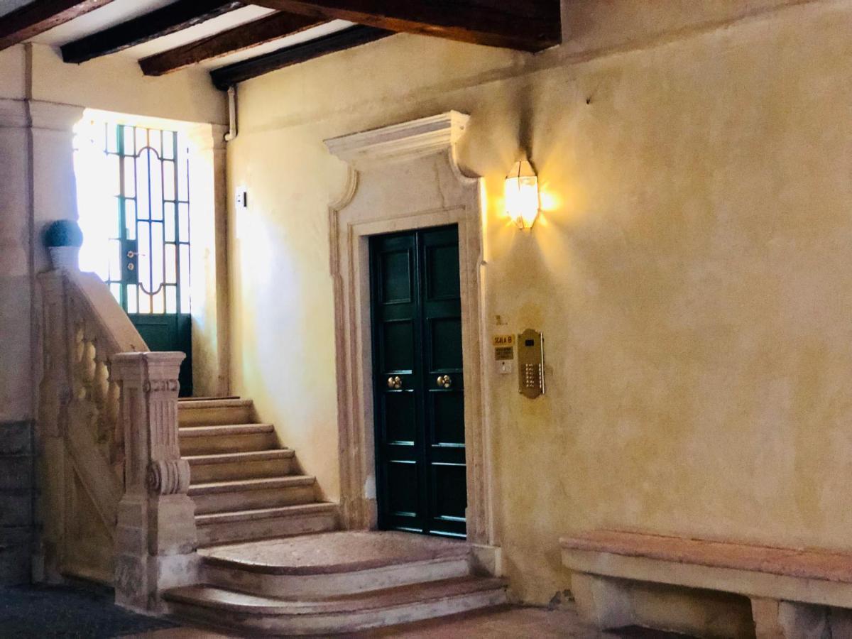 Palazzo Tiolo Apartment Verona Exterior photo